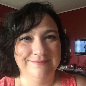 Meet your Posher, Suzanne